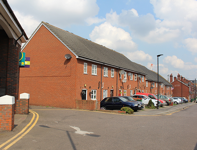 Old Bargehouse, viewed from Bargehouse Road, 2018, taken by Elena Juzulenaite.