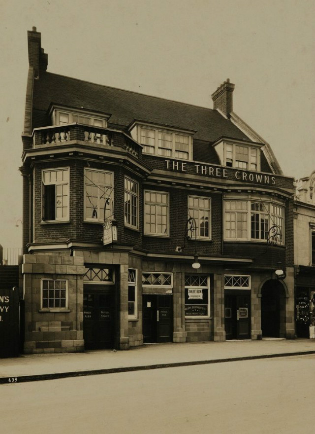 Three Crowns, viewed from Pier Road, unknown date, National Brewery Heritage Trust [http://www.closedpubs.co.uk/london/e16_northwoolwich_threecrowns.html].