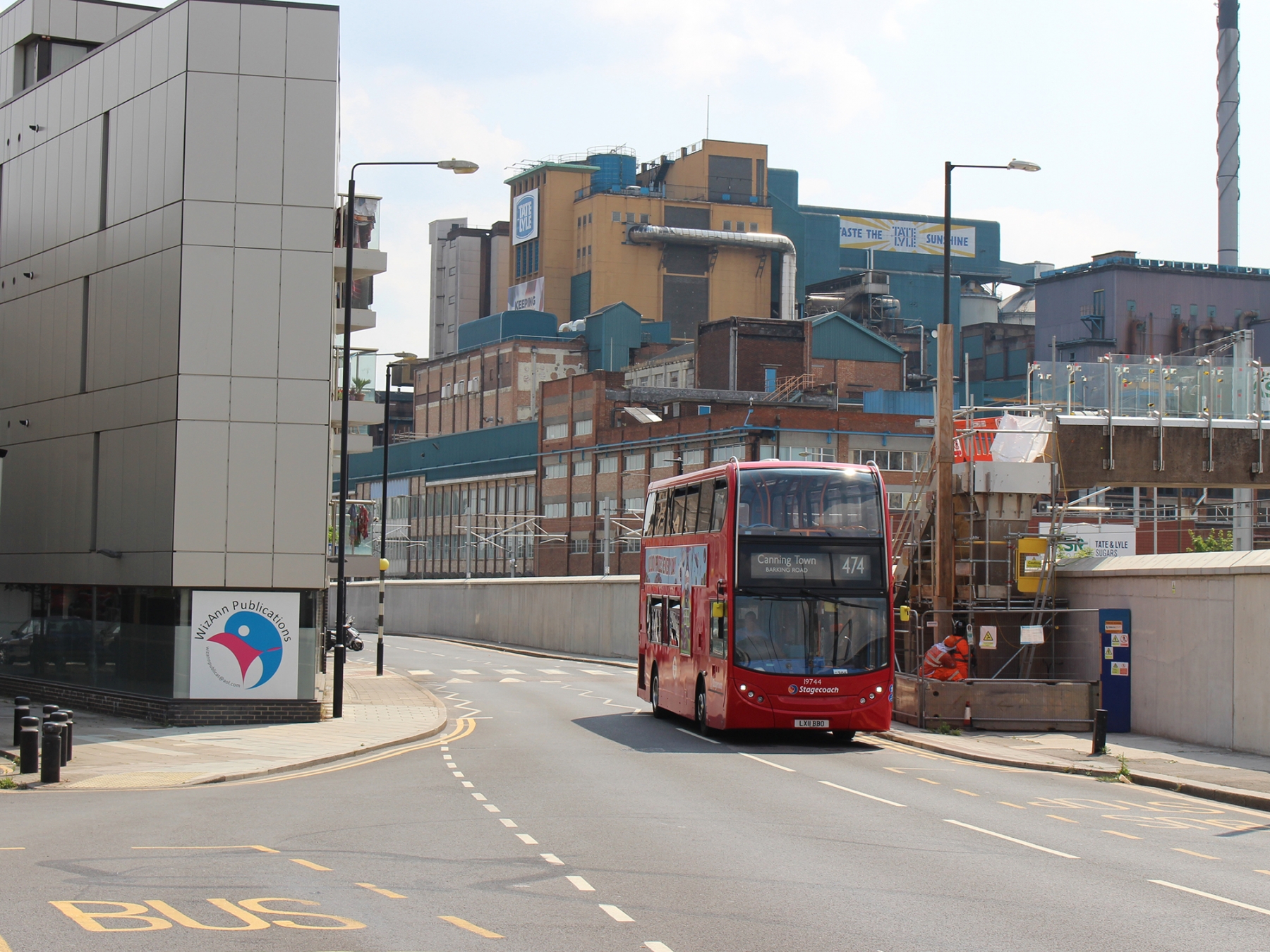 Cundy's (left) viewed on Albert Road, 2018, taken by Elena Juzulenaite.