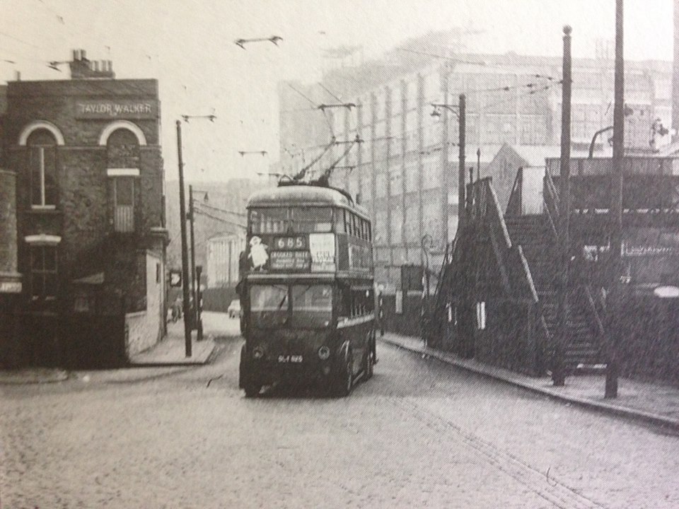 Cundy's (left), viewed on Albert Road, unknown date and author.